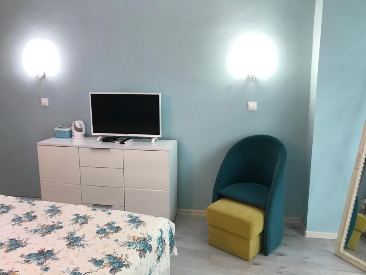 White Rose Guest Rooms Burgas by Eksteriør bilde