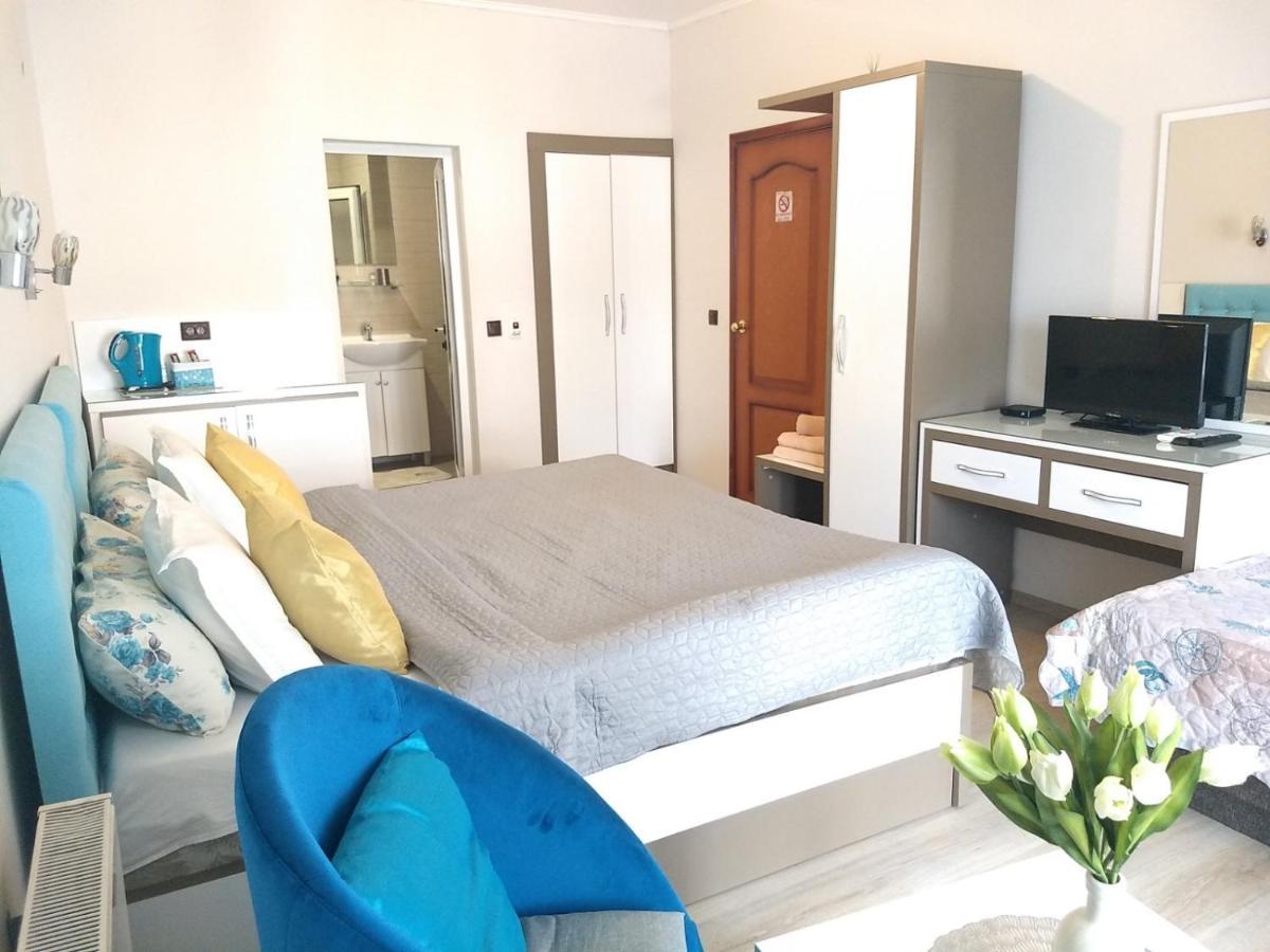 White Rose Guest Rooms Burgas by Eksteriør bilde
