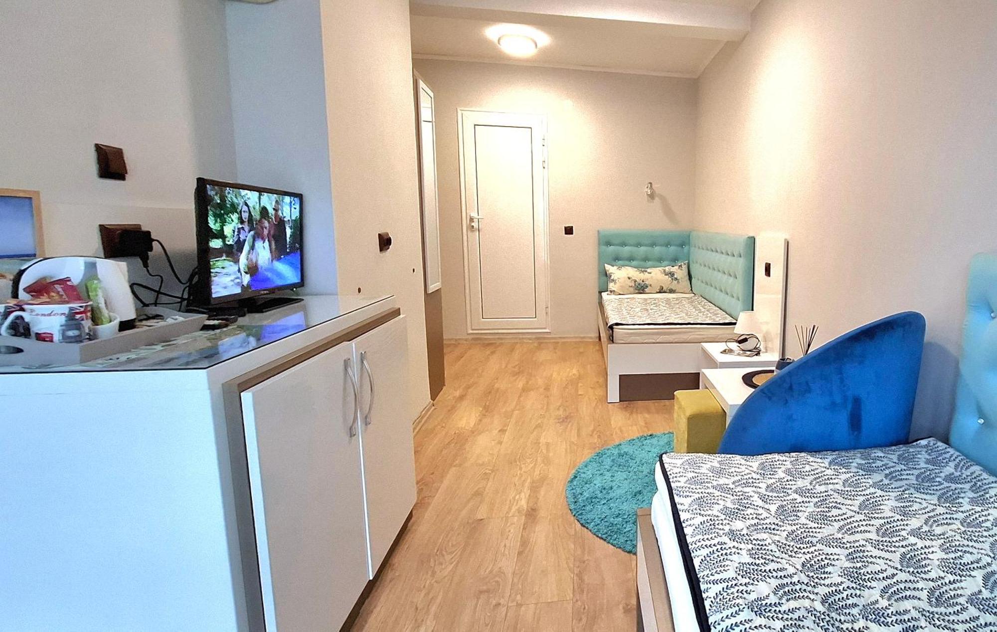 White Rose Guest Rooms Burgas by Eksteriør bilde