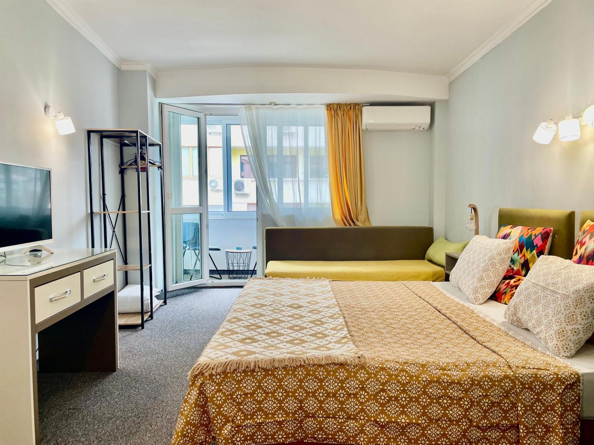 White Rose Guest Rooms Burgas by Eksteriør bilde