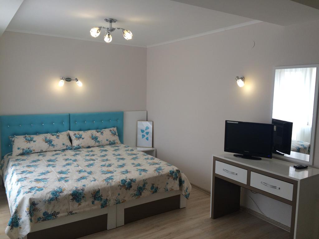 White Rose Guest Rooms Burgas by Eksteriør bilde