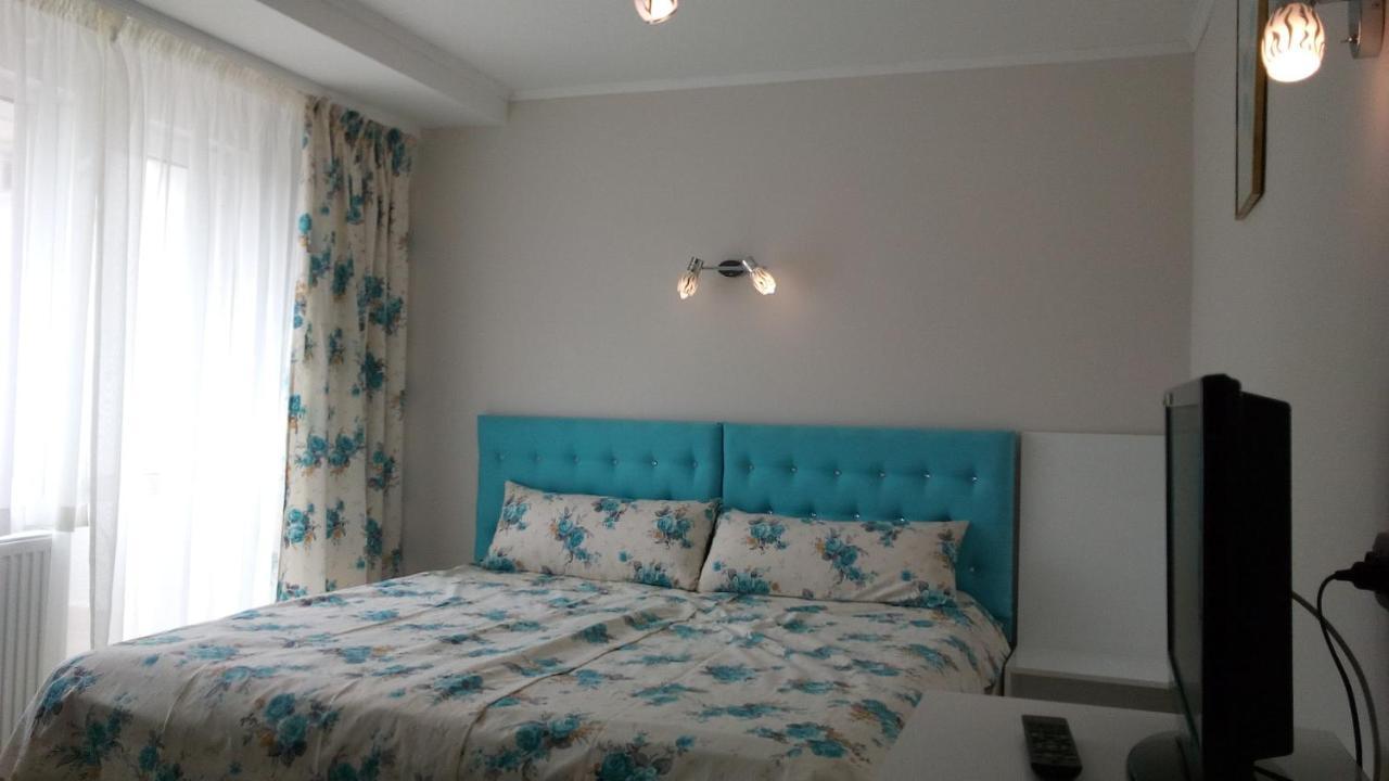 White Rose Guest Rooms Burgas by Eksteriør bilde
